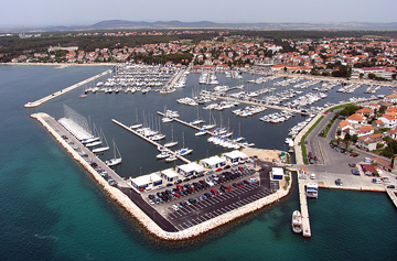 Depart de la croisiere avec skipper marina kornati biograd croatie