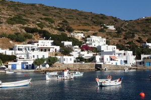 Vacances Grece en voilier avec Escale dans les Cyclades Sifnos