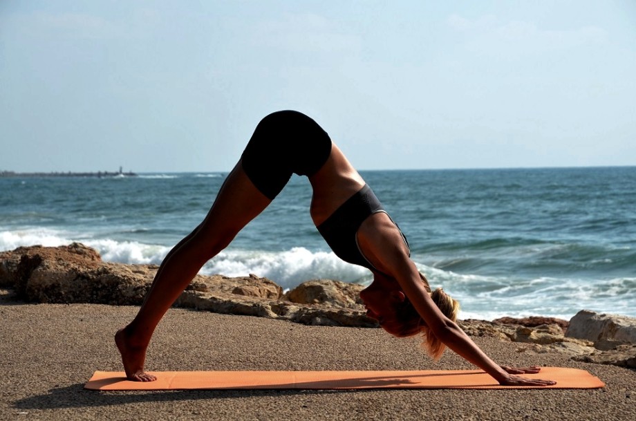 Yoga sur la plage