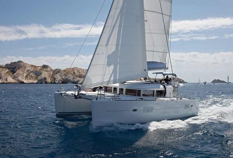 location catamaran antilles avec skipper