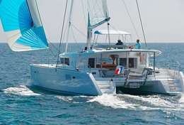 Balade en mer en catamaran Lagoon 450