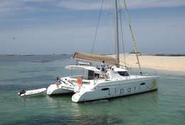 Mouillage en catamaran aux Iles Lavezzi 