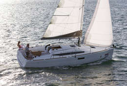 Balade en bateau Sun Odyssey 349